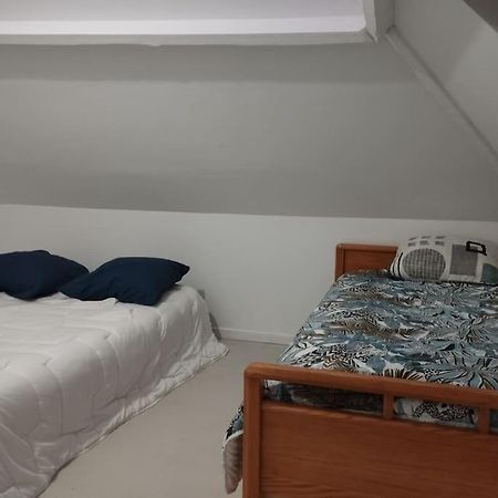 Agreable Maison Avec Parking Gratuit Apartment Amiens Exterior photo